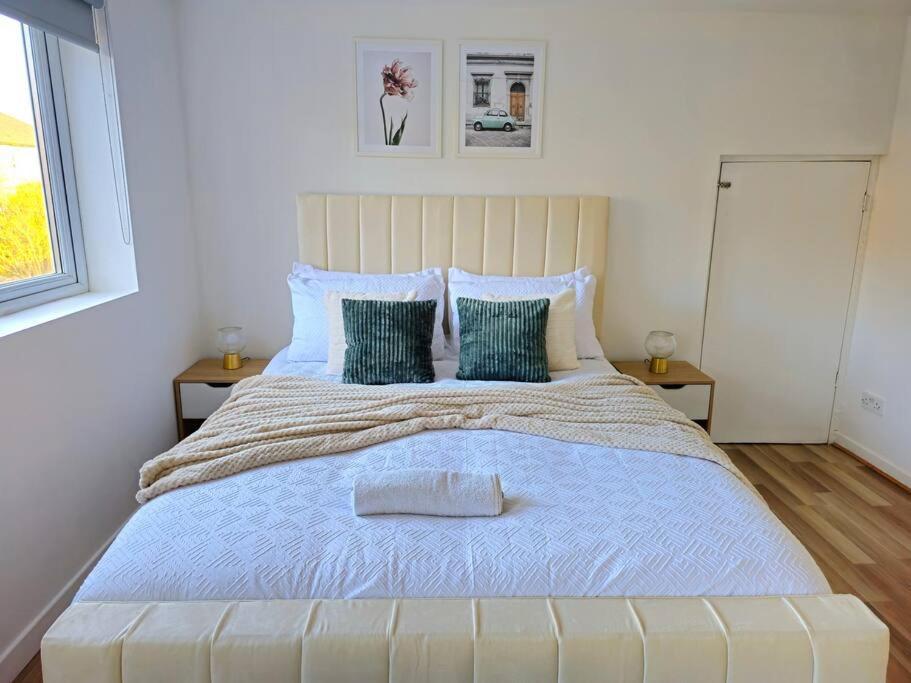 Spacious Haven With Free Parking 格拉斯哥 外观 照片